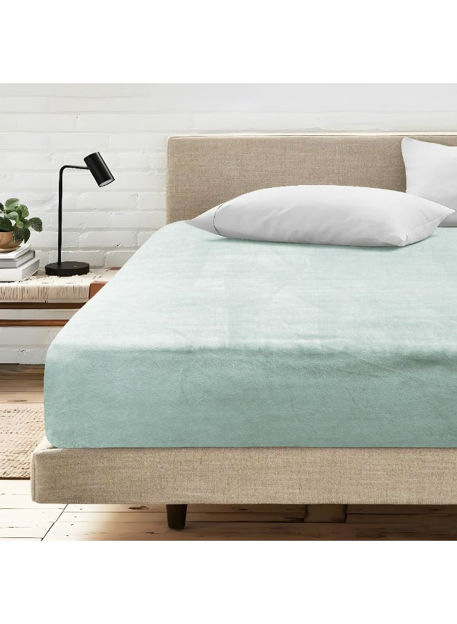 Morano Viva Luxury Velvet Fitted Sheet – Super King (200x200x25cm) – Ultra-Soft 100% Microfiber Bedding with All-Around Elastic & Easy-Fit Side Labels – Breathable & Wrinkle-Resistant (Mint) - Image 1